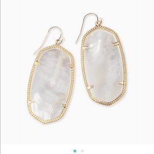 Kendra Scott Danielle Earing
